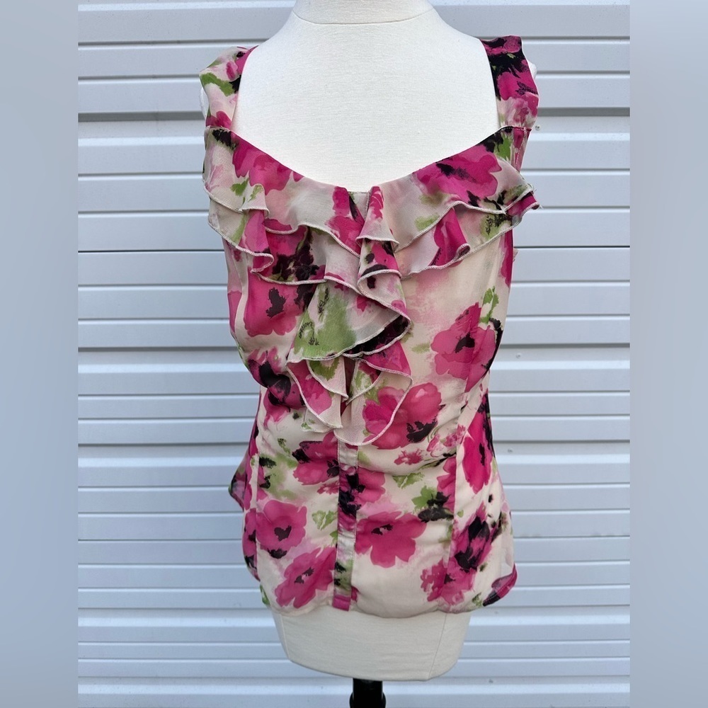 Maurice’s women’s sleeveless floral top size M